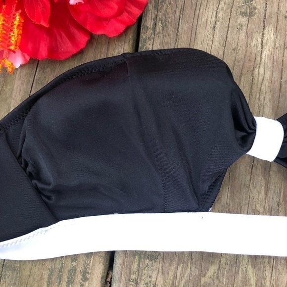 Victorias Secret Bandeau Black & White Bikini Top Sexy Cutout - Picture 7 of 9